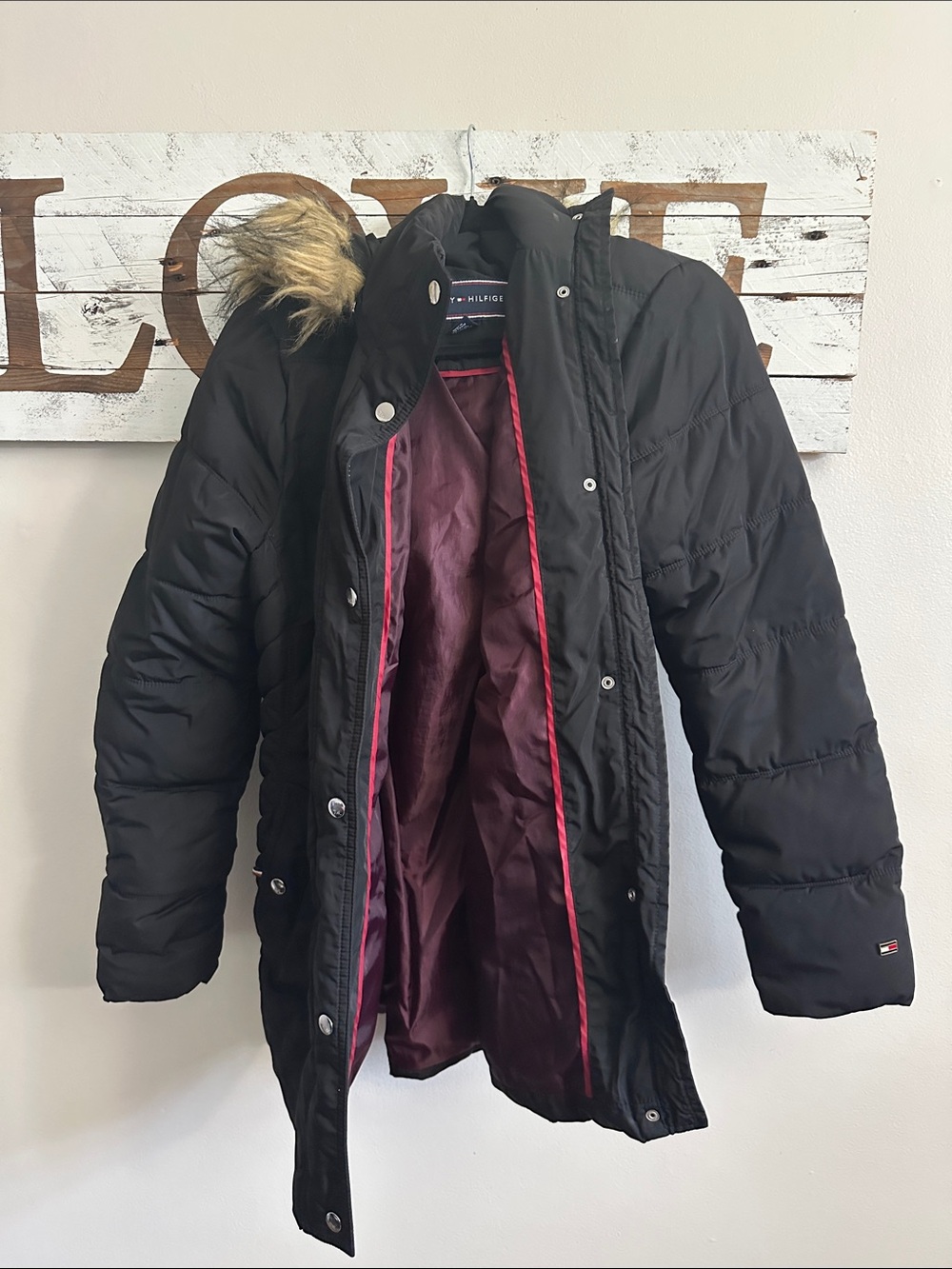 Tommy Hilfiger Black Puffer Jacket with Faux Fur Trim